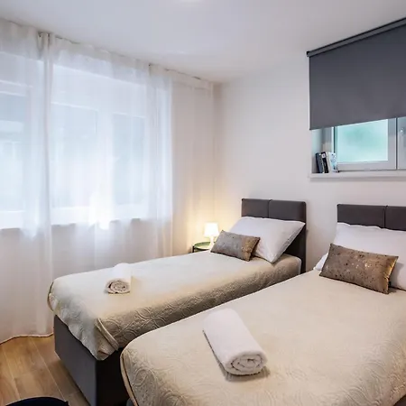 Apartament Lamar Bacvice *